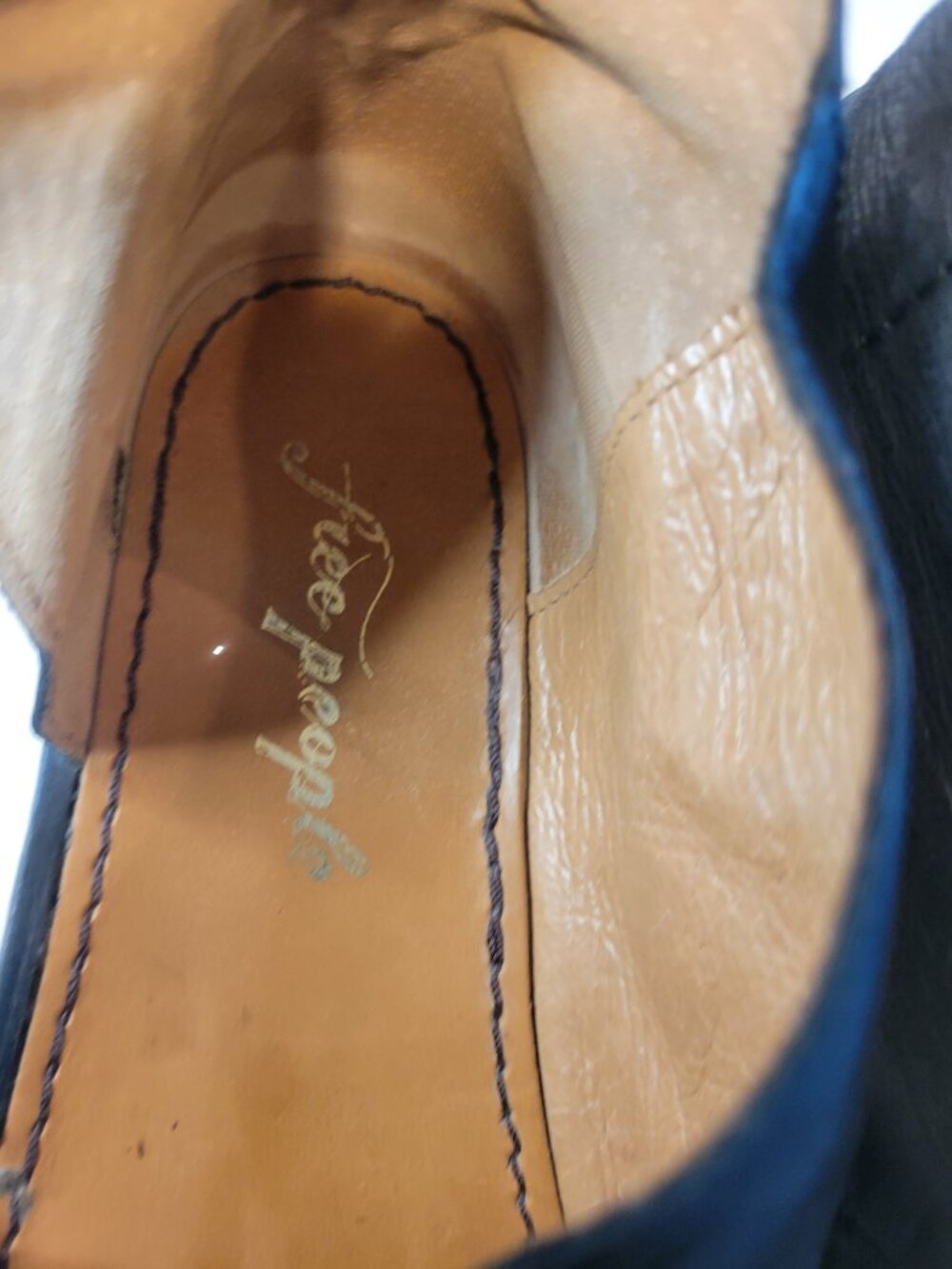 Free People Black Leather Slide Sandals Made in Spain Women's EU 37.5 US 7.5 - Picture 7 of 13